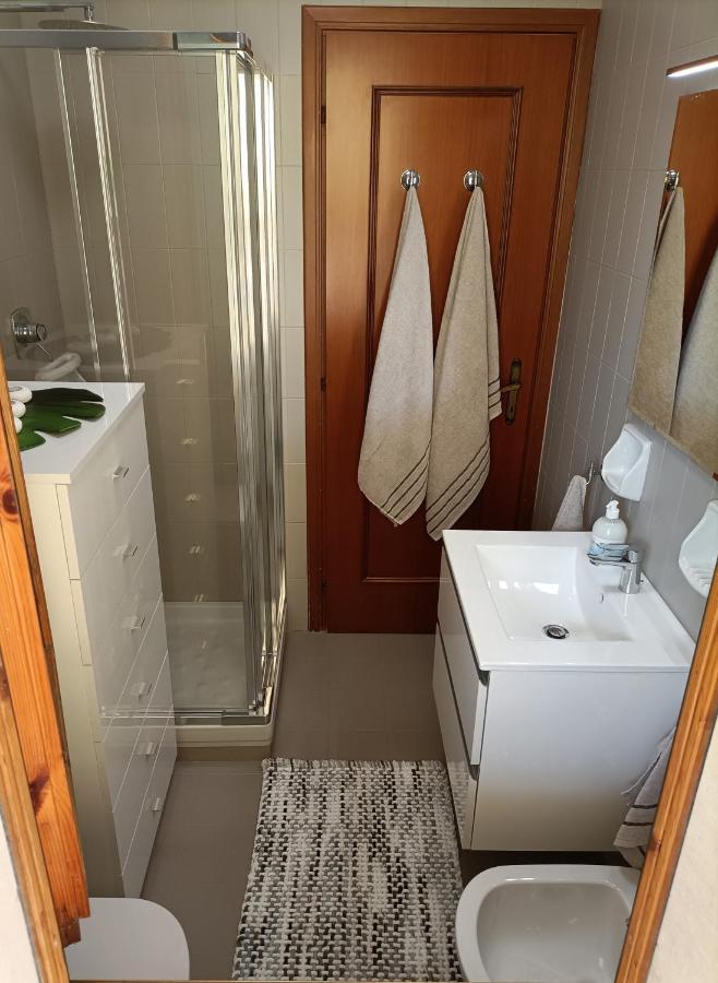 Ferienwohnung Casa A Un Passo Dal Mare Ventimiglia Exterior foto